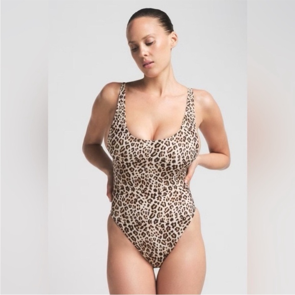 SKIMS Signature Swim Scoop Neck One Piece